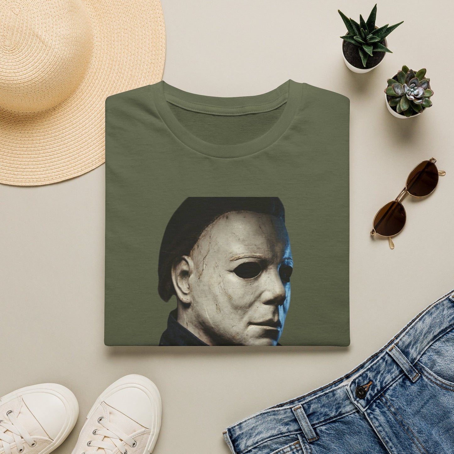 Michael Myers Horror Mask Portrait T-Shirt — Iconic Creepy Mask Graphic Tee for Halloween
